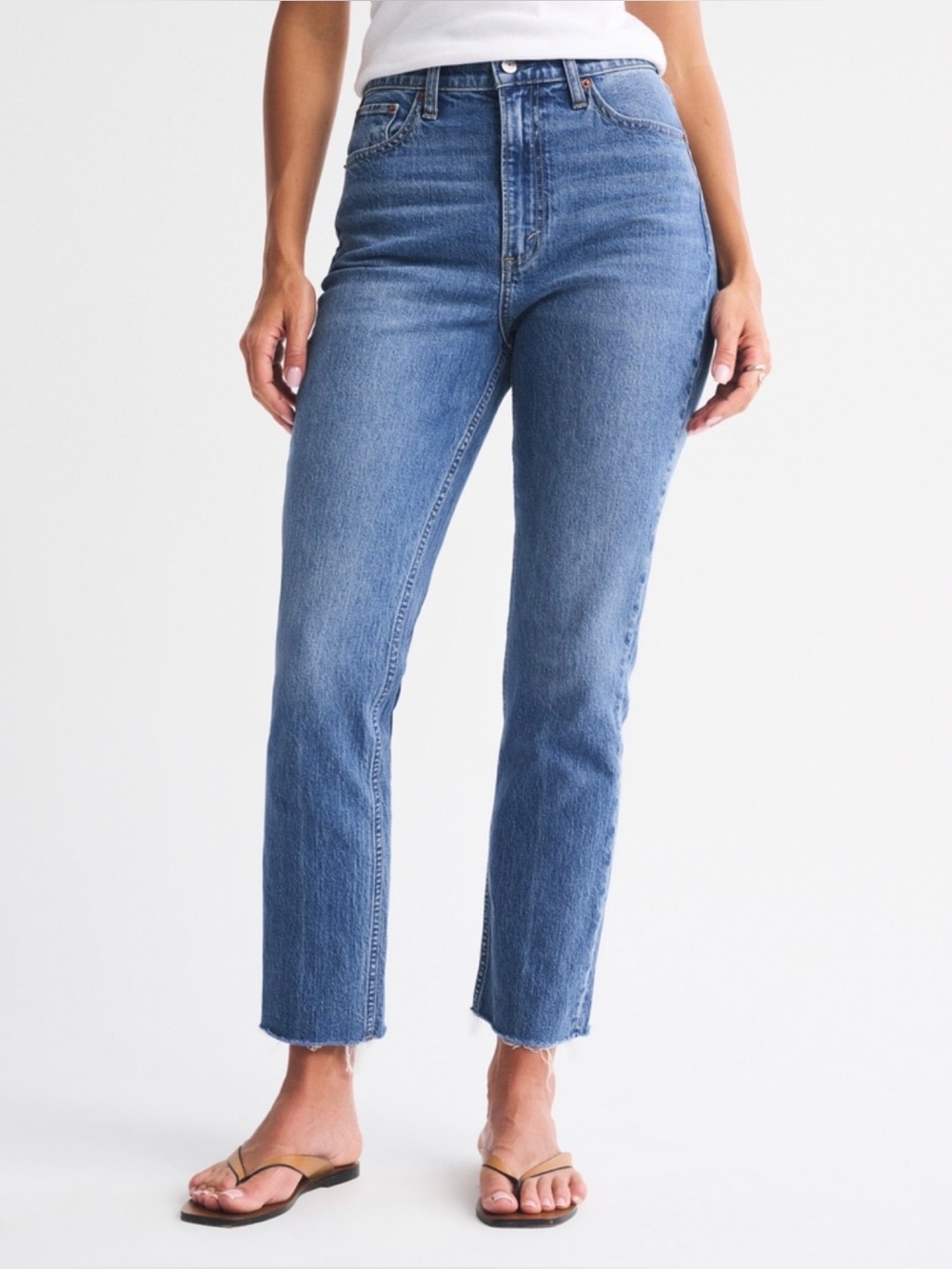 Abercrombie & Fitch Curve Love Ultra High Rise Ankle Straight Jean